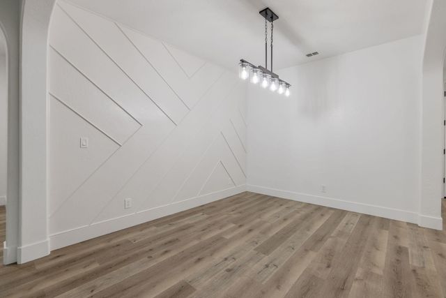 3526 W Buena Vista Avenue, Visalia, CA 93291