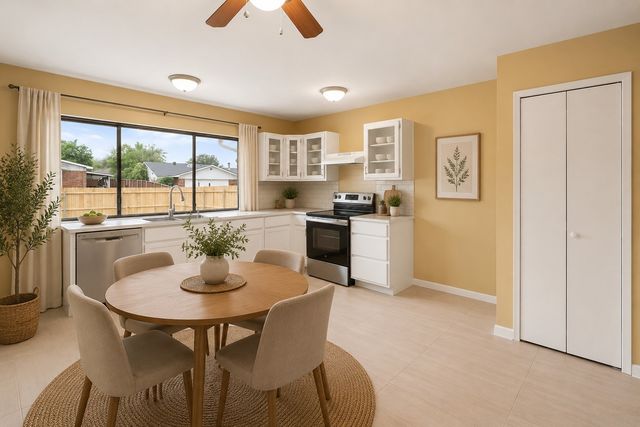 7247 Long Canyon Trail, Dallas, TX 75249