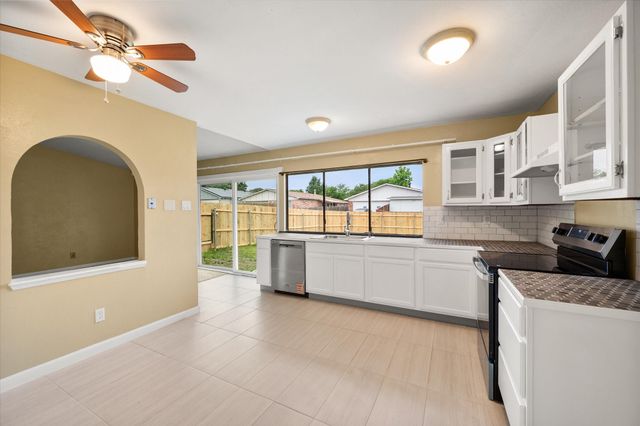 7247 Long Canyon Trail, Dallas, TX 75249