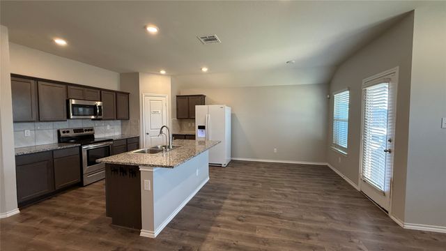 802 Turnbuckle Court, Royse City, TX 75189