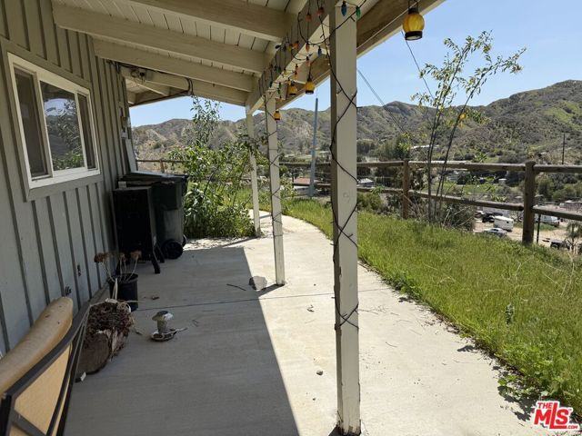 16015 Baker Canyon Road, Santa Clarita, CA 91390