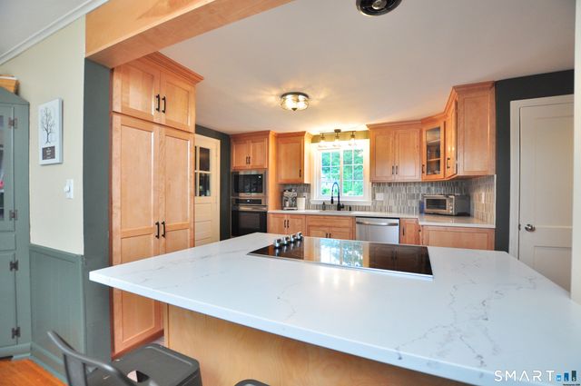 135 Spoonville Road, East Granby, CT 06026