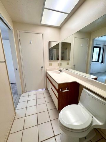 153 Willow Lake Drive, Palm Desert, CA 92260