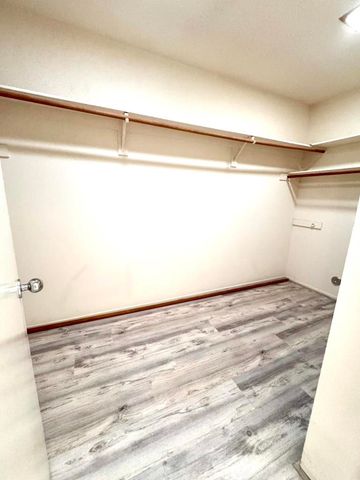 153 Willow Lake Drive, Palm Desert, CA 92260