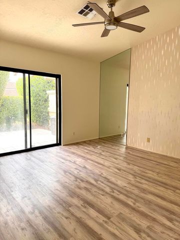 153 Willow Lake Drive, Palm Desert, CA 92260