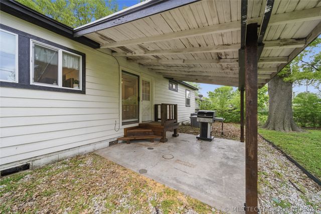 602 N Atlanta Street, Owasso, OK 74055
