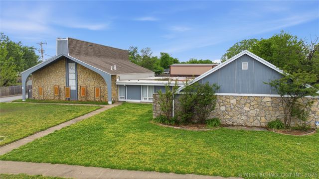 602 N Atlanta Street, Owasso, OK 74055