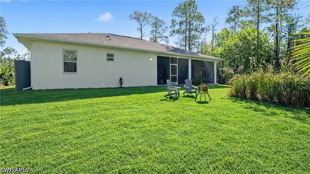 569 Desoto BLVD S, Naples, FL 34117
