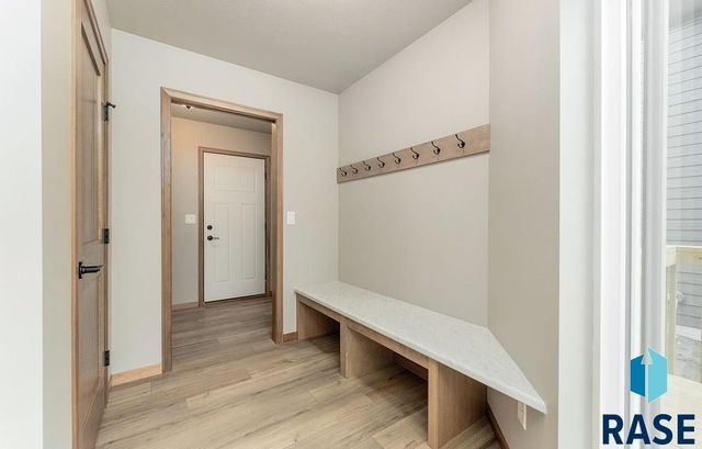 813 N Main St Street, Lennox, SD 57039