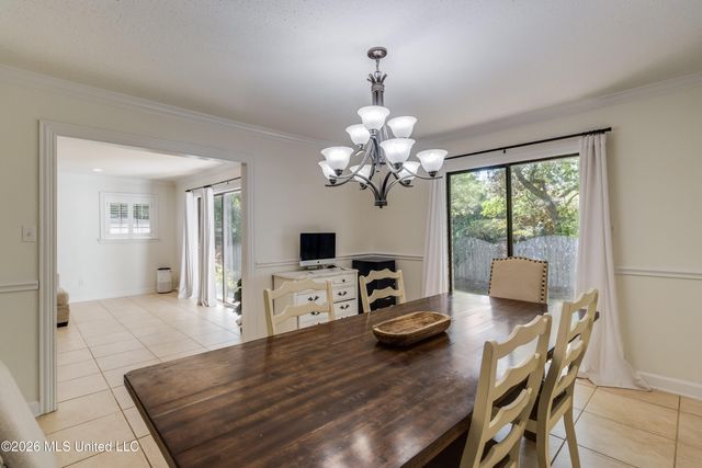7 Keyser Lane, Gulfport, MS 39507