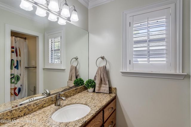 7 Keyser Lane, Gulfport, MS 39507