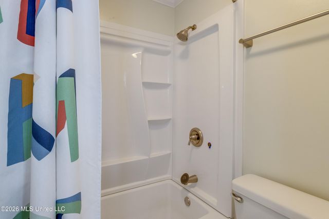 7 Keyser Lane, Gulfport, MS 39507