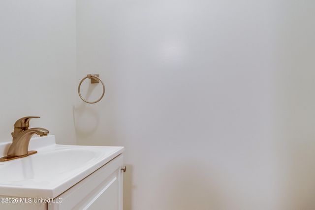 7 Keyser Lane, Gulfport, MS 39507