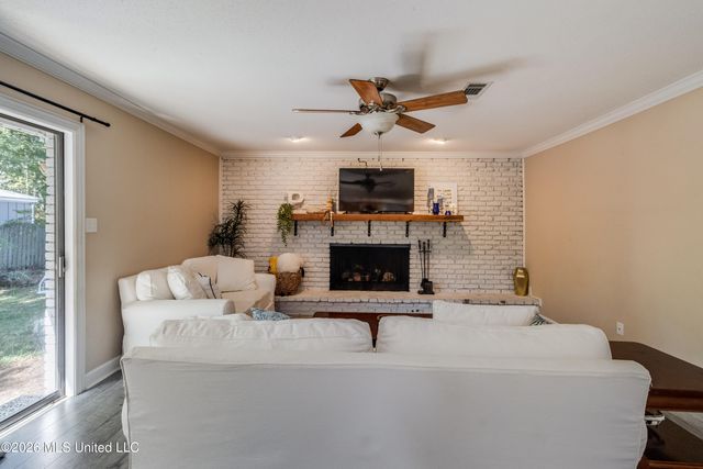 7 Keyser Lane, Gulfport, MS 39507