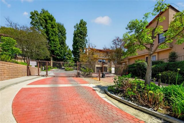 1812 S Marengo Ave 10, Alhambra, CA 91803
