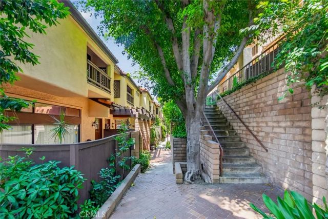 1812 S Marengo Ave 10, Alhambra, CA 91803