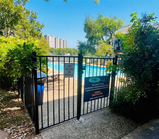 500 E Riverside DR E 149, Austin, TX 78704