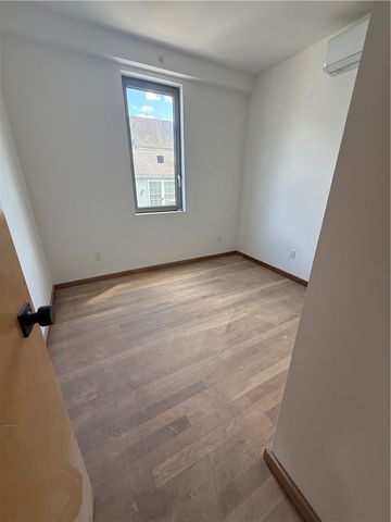 536 Smith Street 203, Providence, RI 02908