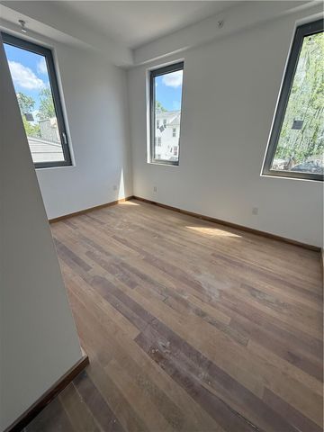 536 Smith Street 203, Providence, RI 02908