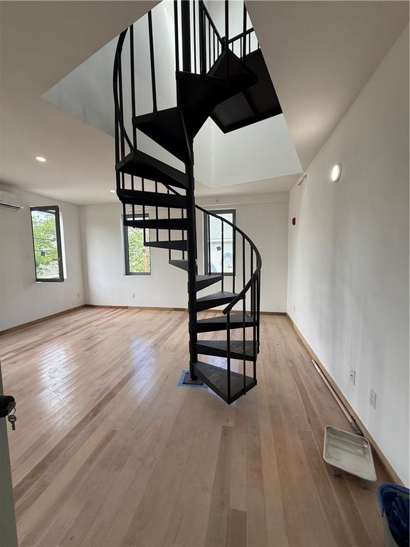 536 Smith Street 203, Providence, RI 02908
