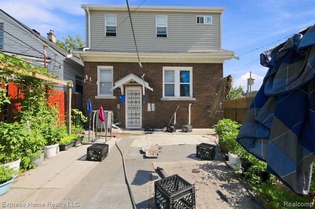 5127 Harold Street, Hamtramck, MI 48212
