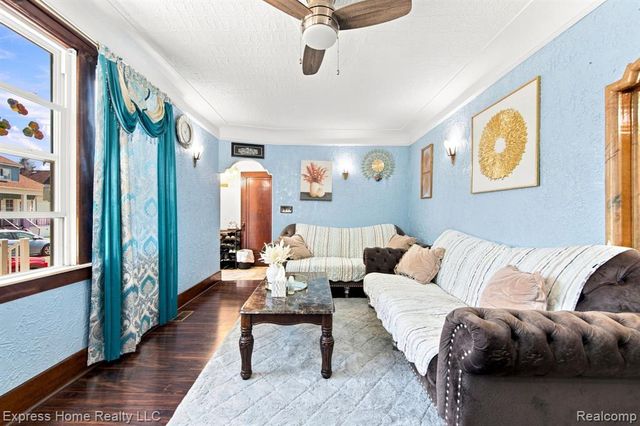 5127 Harold Street, Hamtramck, MI 48212