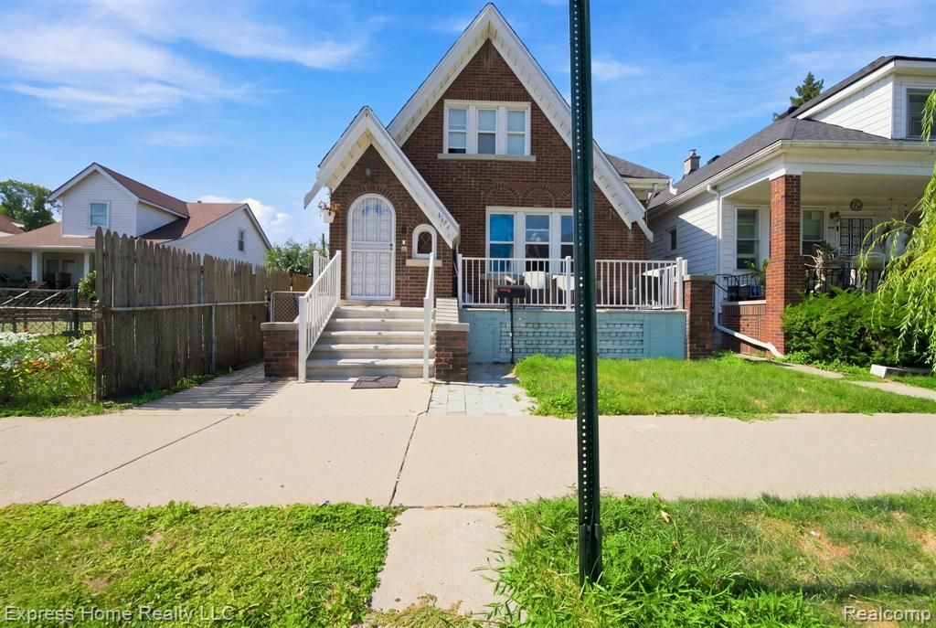 5127 Harold Street, Hamtramck, MI 48212