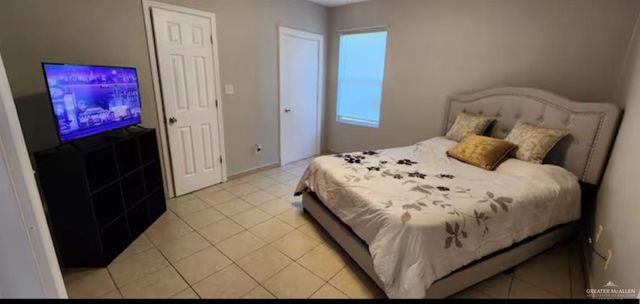 402 S 34th Street, Edinburg, TX 78542