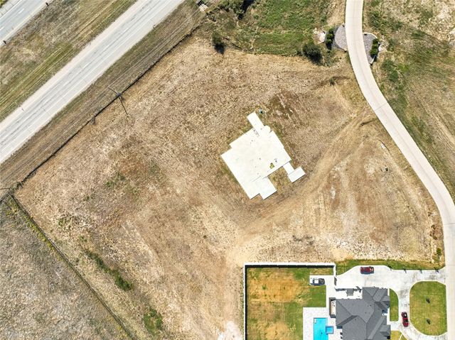 12516 Bella Crossing Drive, Fort Worth, TX 76126