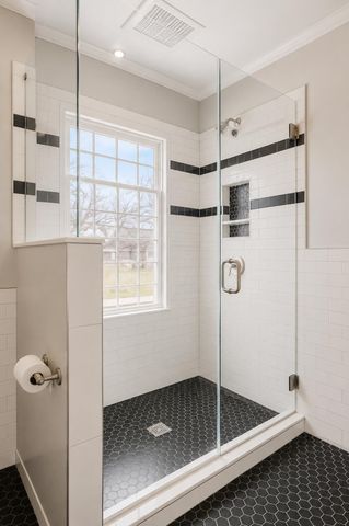 731 S Fremont Avenue, Springfield, MO 65804