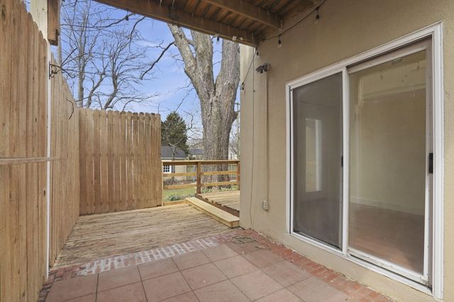 731 S Fremont Avenue, Springfield, MO 65804