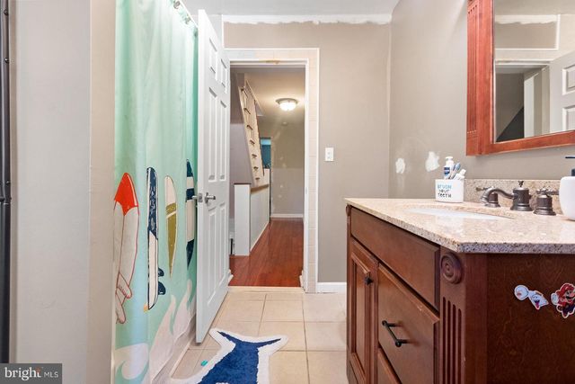 213 MONTROSE, Philadelphia, PA 19147