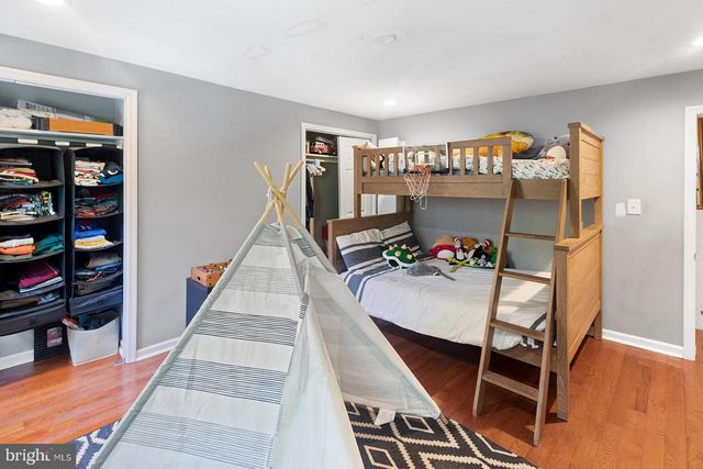 213 MONTROSE, Philadelphia, PA 19147