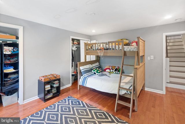 213 MONTROSE, Philadelphia, PA 19147