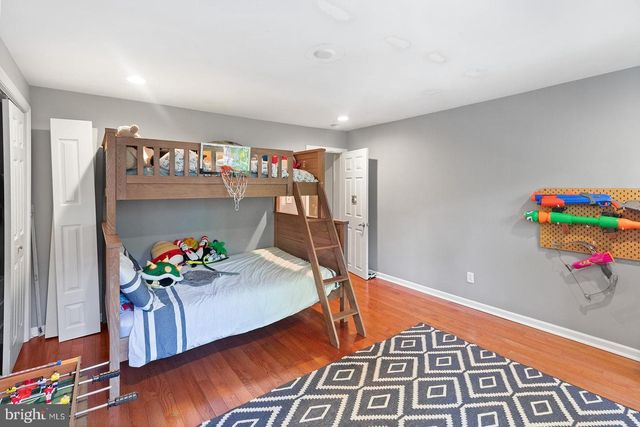 213 MONTROSE, Philadelphia, PA 19147