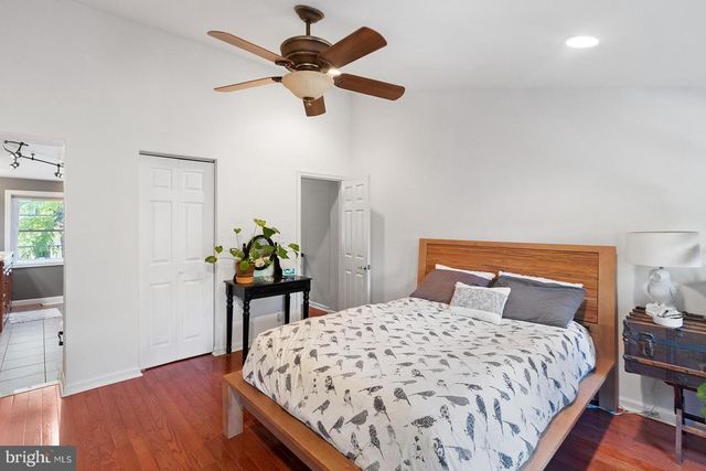 213 MONTROSE, Philadelphia, PA 19147