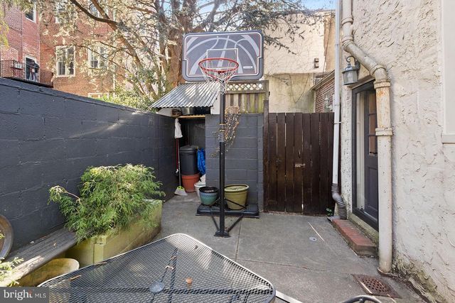 213 MONTROSE, Philadelphia, PA 19147