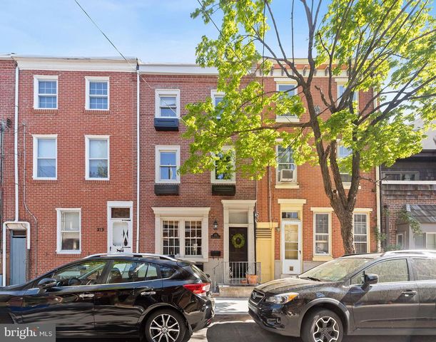 213 MONTROSE, Philadelphia, PA 19147