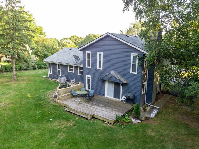 6808 Laurel Cherry Drive, Rockford, IL 61108