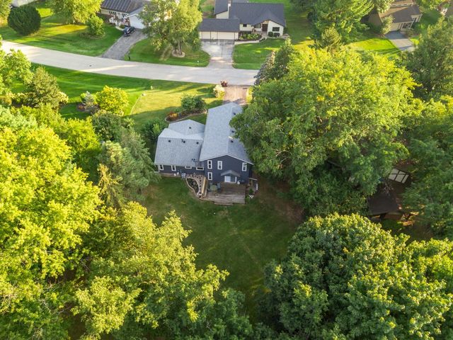6808 Laurel Cherry Drive, Rockford, IL 61108