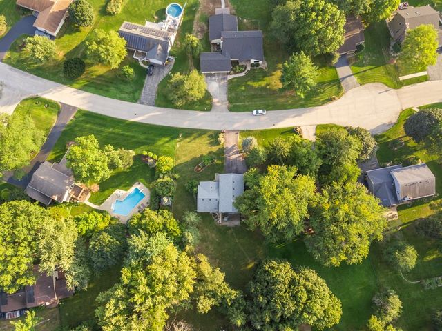 6808 Laurel Cherry Drive, Rockford, IL 61108