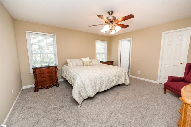 113 Brooke Lee Circle, Taylors, SC 29687