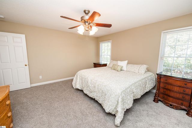 113 Brooke Lee Circle, Taylors, SC 29687