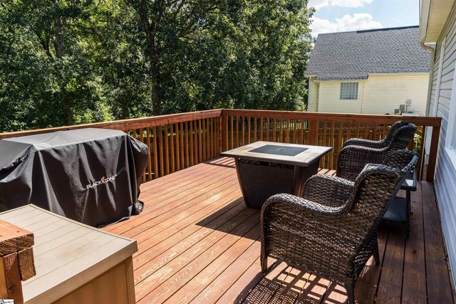 113 Brooke Lee Circle, Taylors, SC 29687