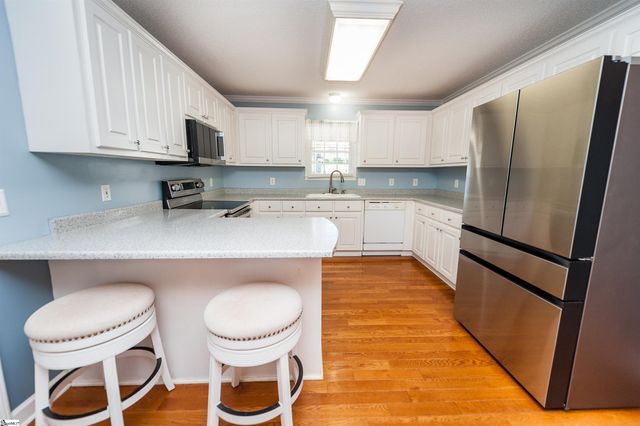 113 Brooke Lee Circle, Taylors, SC 29687