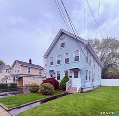 21 Monroe Street, Branford, CT 06405