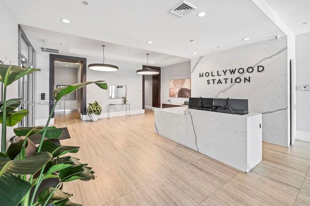 140 S Dixie Hwy 433, Hollywood, FL 33020