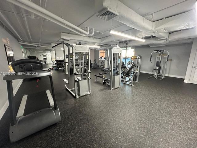 140 S Dixie Hwy 433, Hollywood, FL 33020