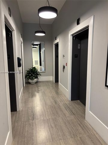 140 S Dixie Hwy 433, Hollywood, FL 33020