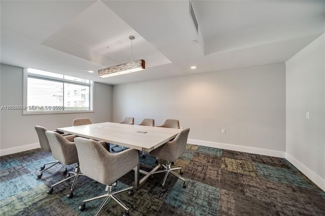140 S Dixie Hwy 433, Hollywood, FL 33020